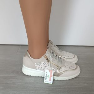 zapatillas casual picado cremallera beige amarpies